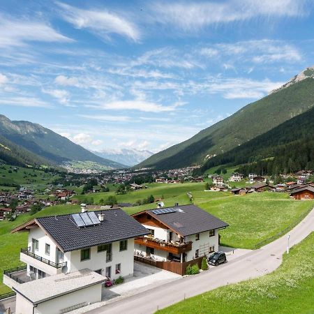 Cosy Apartment In Neustift In The Stubaital Neustift im Stubaital Exterior photo
